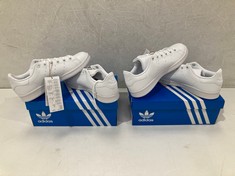 2 X ADIDAS TRAINERS MODEL STAN SMITH J WHITE SIZE 35 1/2 - LOCATION 12A.