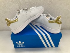 ADIDAS TRAINERS MODEL STAN SMITH W WHITE SIZE 36 - LOCATION 8A .