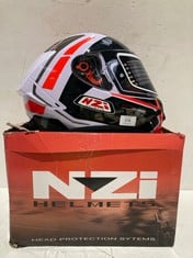 NZI HELMETS MODEL TRENDY OVERTAKING HELMET SIZE XL - LOCATION 5B.