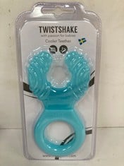 34 X BABY TEETHER TWISTSHAKE COOLABLE, +2 MONTHS BLUE - LOCATION 37B.