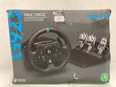 LOGITECH G923 STEERING WHEEL AND PEDAL SET FOR XBOX X, XBOX ONE, PC, BLACK (SCRATCHED TOP OF WHEEL) - LOCATION 45B.