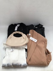 4 X JACKETS THE DROP VARIOUS MODELS AND SIZES INCLUDING SMALL BEIGE BAG - LOCATION 30B.