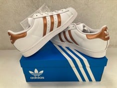 TRAINERS ADIDAS MODEL SUPERSTAR W WHITE SIZE 38 - LOCATION 10B.