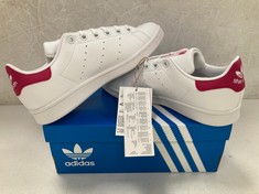 TRAINERS ADIDAS MODEL STAN SMITH J WHITE SIZE 36 2/3 - LOCATION 10B.