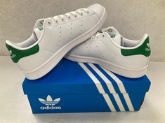 ADIDAS TRAINERS MODEL STAN SMITH WHITE SIZE 38 - LOCATION 3B.