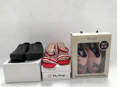 3 X PAIR OF SHOES INCLUDING HEELS THE DROP SIZE 43 - LOCATION 15B.