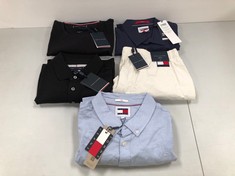 5 X TOMMY HILFIGER CLOTHING VARIOUS MODELS INCLUDING BLACK POLO SHIRT SIZE M-LOCATION 49A.