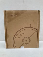 ROBOT HOOVER BRAND ROBOROCK MODEL S502-00 WHITE COLOUR - LOCATION 5C.