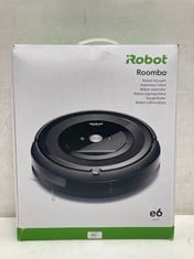 IROBOT ROOMBA E6192 WI-FI CONNECTED ROBOT HOOVER WITH 2 MULTI-SURFACE RUBBER BRUSHES - IDEAL FOR PETS - COMPATIBLE WITH YOUR VOICE ASSISTANT - WASHABLE TANK - LOCATION 39C.