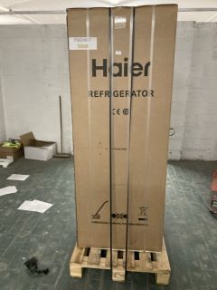 1X PALLET WITH TOTAL RRP VALUE OF £1292 TO INCLUDE 1X HAIER WATER MODEL NO HSR5918DI MP, (TRADE CUSTOMERS ONLY)