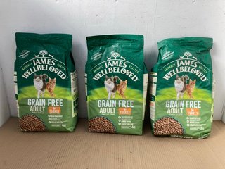 3 X PACKS OF JAMES WELLBELOVED 4KG GRAIN FREE TURKEY CAT BISCUITS - BBE 24/10/25: LOCATION - H8