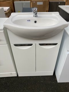 (COLLECTION ONLY) FLOOR STANDING 2 DOOR SEMI RECESSED SINK UNIT IN WHITE WITH A 550 X 420MM 1TH CERAMIC BASIN COMPLETE WITH A MONO BASIN MIXER TAP & CHROME SPRUNG WASTE - RRP £730: LOCATION - A5