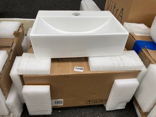 360 X 250MM 1TH CERAMIC COUNTER TOP BASIN - RRP £125: LOCATION - A2