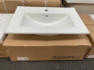 (COLLECTION ONLY) 620 X 400MM 1TH CERAMIC BASIN - RRP £220: LOCATION - A2