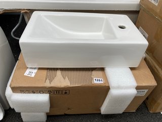 460 X 260MM STH CERAMIC BASIN - RRP £190: LOCATION - A3