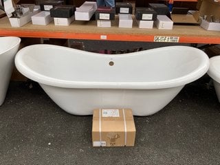 1720 X 720MM TRADITIONAL ROLL TOPPED DOUBLE ENDED SLIPPER STYLE BATH WITH A SET OF CHROME CLAW & BALL FEET - RRP £1209: LOCATION - B3