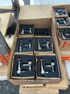 QTY OF ASSORTED TRADITIONAL THERMOSTATIC RADIATOR VALVES WITH LOCK SHIELDS - RRP £900: LOCATION - R2