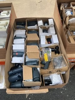 QTY OF ASSORTED RADIATOR VALVES TO INCLUDE ANTHRACITE TRV VALVES WITH LOCK SHIELDS - RRP £1500: LOCATION - R2