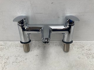 DECK MOUNTED BATH FILLER IN CHROME - RRP £265: LOCATION - R2