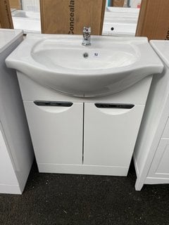 (COLLECTION ONLY) FLOOR STANDING 2 DOOR SEMI RECESSED SINK UNIT IN WHITE WITH A 650 450MM 1TH CERAMIC BASIN COMPLETE WITH A MONO BASIN MIXER TAP & CHROME SPRUNG WASTE - RRP £765: LOCATION - A4