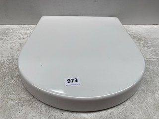 WHITE W/C SEAT - RRP £70: LOCATION - R3