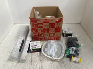 QTY OF ASSORTED ITEMS TO INCLUDE YOKO HI-VIS WORK VEST- SIZE UK L: LOCATION - WA11