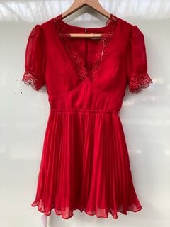 SELF-PORTRAIT RED CHIFFON MINI DRESS - SIZE UK4 - RRP £325: LOCATION - BOOTH