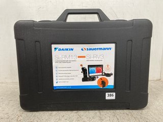 DAIKIN SAUERMANN SI-RM13 COMBINED MANIFOLD WITH SMART WIRELESS PROBES AND 2 CHANNEL BYPASS AND SMART WIRELESS VACUUM PROBE - RRP £394: LOCATION - A9