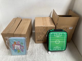 3 X MULTI-PACK BACK TO SCHOOL ITEMS TO INCLUDE HOX FOOTBALL PITCH LUNCH BAGS: LOCATION - A1