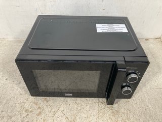 BEKO 20L MANUAL MICROWAVE OVEN IN BLACK - MODEL NO MOC20100 BFB: LOCATION - WA1