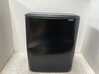 BRABANTIA BO TOUCH 2 SLOT RECYCLING BIN: LOCATION - B4