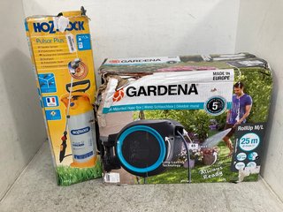 GARDENA WALL MOUNTED 25M HOSE BOX AND HOSE TO INCLUDE HOZELOCK 8L PULSAR PLUS GARDEN SPRAYER: LOCATION - WH2