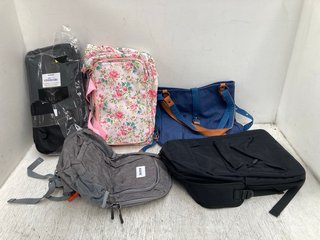 5 X ASSORTED BACKPACKS TO INCLUDE FLORAL PICK BACKPACK: LOCATION - B6