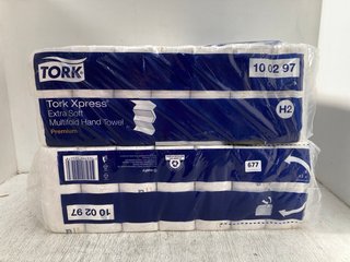 2 X TORK XPRESS EXTRA SOFT MULTIFOLD HAND TOWELS: LOCATION - B7