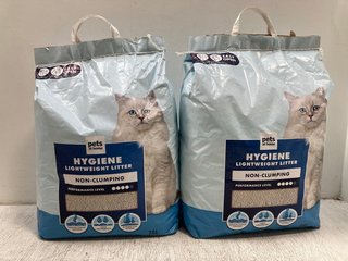 2 X 20L PETS AT HOME HYGIENE ANTI-CLUMPING CAT LITTER BAGS: LOCATION - B10