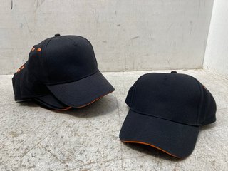 QTY OF BEECHFIED ADJUSTABLE SIZE CAPS IN BLACK: LOCATION - B13