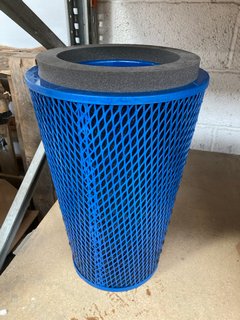 LARGE INDUSTRIAL AIR FILTER: LOCATION - BR19