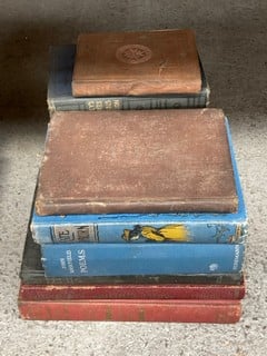 A COLLECTION OF ANTIQUARIAN BOOKS: LOCATION - BR10