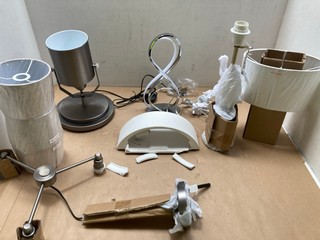 5 X ASSORTED JOHN LEWIS & PARTNERS ITEMS TO INCLUDE AVERY FLOOD LAMP IN CHROME: LOCATION - AR4