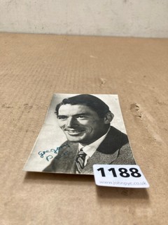 A SIGNED PHOTO OF GREGORY PECK: LOCATION - AR12