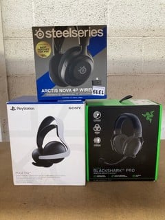 3 X ASSORTED HEADPHONES TO INCLUDE STEELSERIES ARCTIS NOVA 4P WIRELESS HEADPHONES IN BLACK: LOCATION - AR19