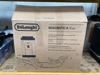 DELONGHI MAGNIFICA EVO COFFEE MACHINE IN BLACK - RRP £399: LOCATION - BR2