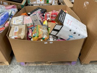 (COLLECTION ONLY) PALLET OF ASSORTED DRINKS TO INCLUDE 12 X 250ML RED BULL WINTER EDITION (BBE: 10/10/24): LOCATION - A8