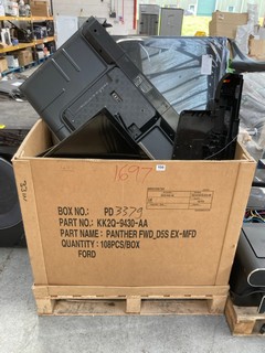 QTY OF ASSORTED TVS (PCB BOARD REMOVED): LOCATION - B2 (KERBSIDE PALLET DELIVERY)