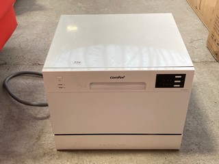 COMFEE DISHWASHER IN WHITE MODEL: KWH-TD602E: LOCATION - B5