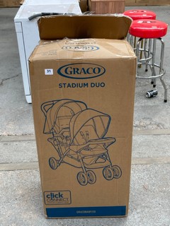 GRACO STADIUM DUO STROLLER - RRP £160: LOCATION - A3