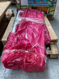 PALLET OF ASSORTED ITEMS TO INCLUDE INCOMPLETE METAL SHED COMPONENTS: LOCATION - A3