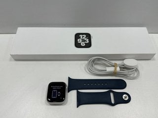 APPLE WATCH SE 40MM SIL ALU SMARTWATCH: MODEL NO A2351 (WITH BOX AND CHARGER CABLE) [JPTM122663]