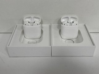 2 X APPLE AIRPODS WIRELESS EARBUDS: MODEL NO A1602 (WITH BOXES) [JPTM122349]