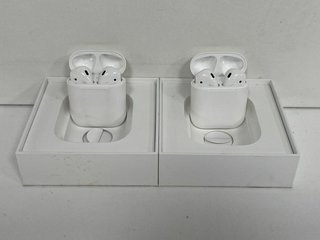 2 X APPLE AIRPODS WIRELESS EARBUDS: MODEL NO A1602 (WITH BOXES) [JPTM122350]